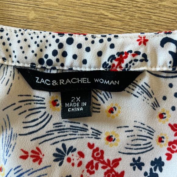 Zac & Rachel Woman Asymmetrical Hem Multicolor Floral Blouse Size 2X Sleeveless - Picture 3 of 7